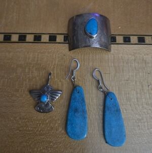 Navajo Native American Turquoise Jewelry Set Sterling Silver earrings necklace